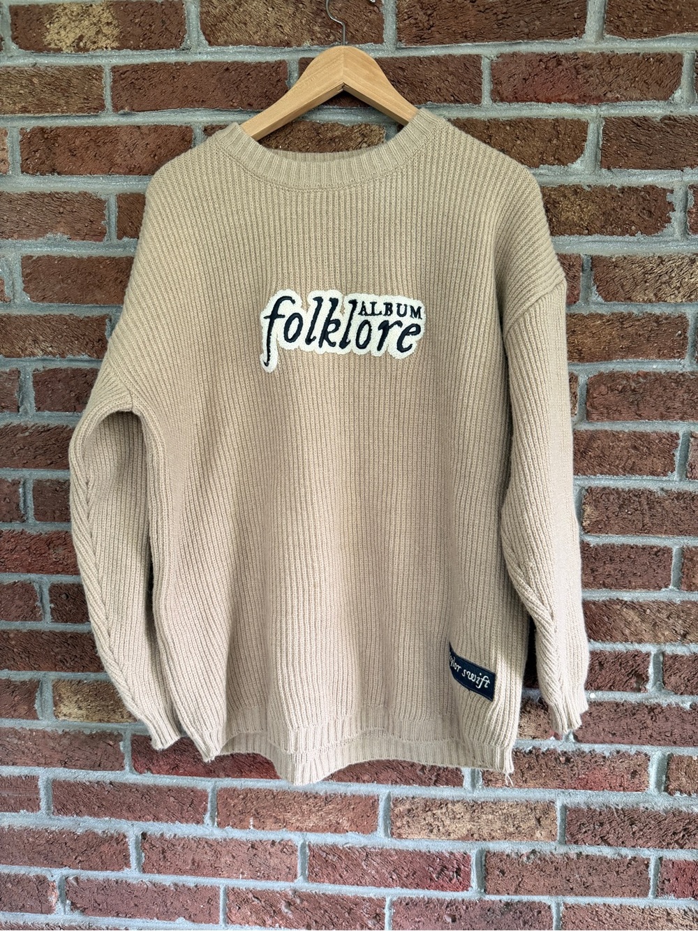 FOLKLORE ALBUM CHENILLE PATCH CREWNECK SWEATER. Size small. - Picture 2 of 7